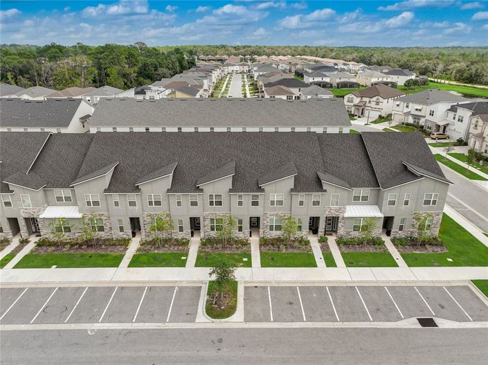 Image No.8-5 Bed Townhouse for sale