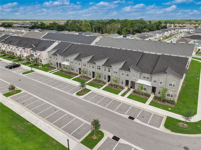 Image No.9-5 Bed Townhouse for sale