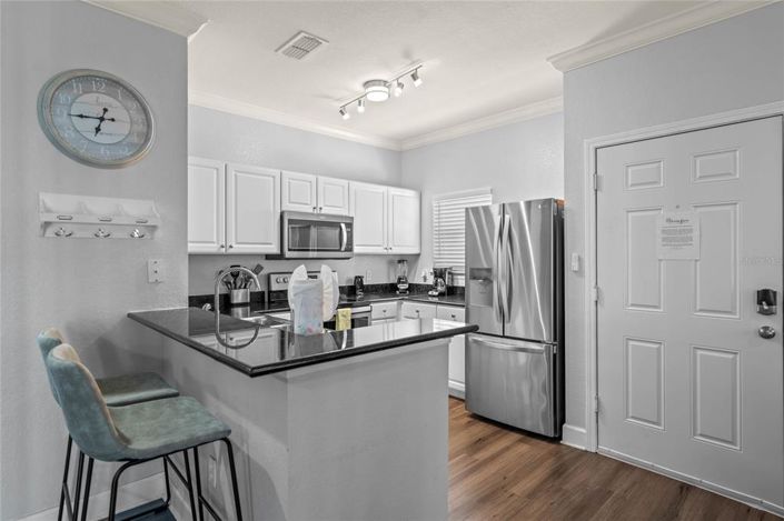 Image No.7-4 Bed Townhouse for sale