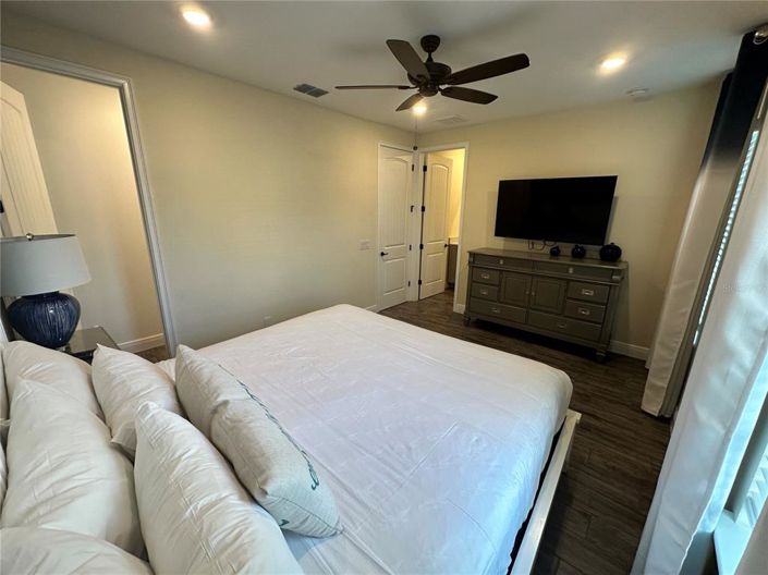 Image No.16-3 Bed Townhouse for sale