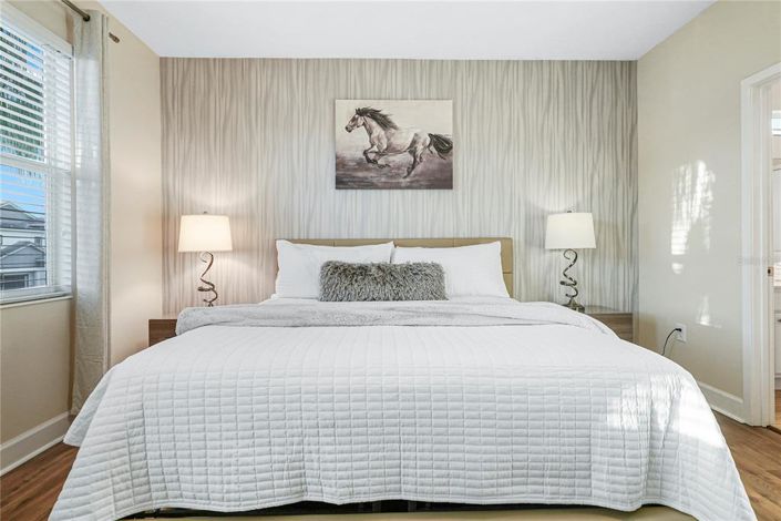 Image No.29-10 Bed Property for sale