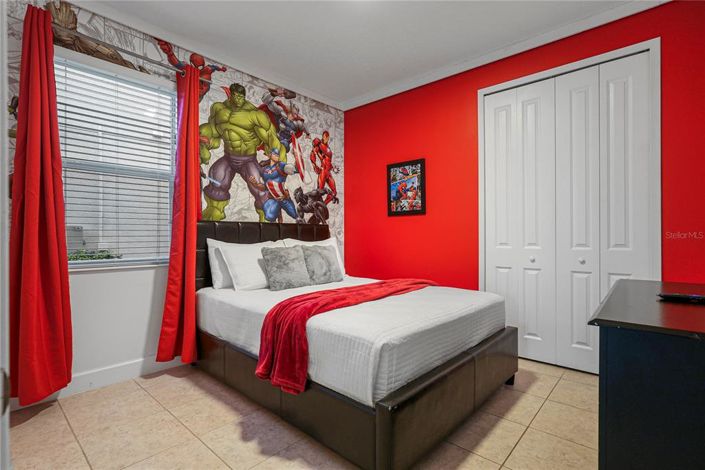 Image No.34-10 Bed Property for sale