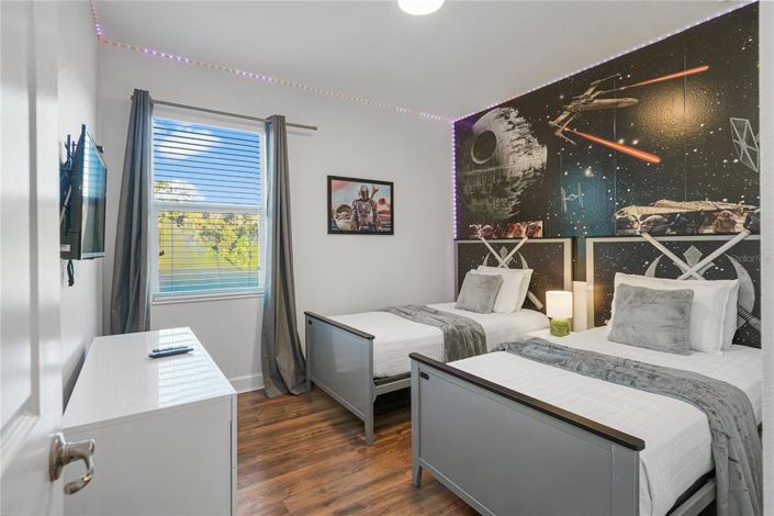 Image No.37-10 Bed Property for sale