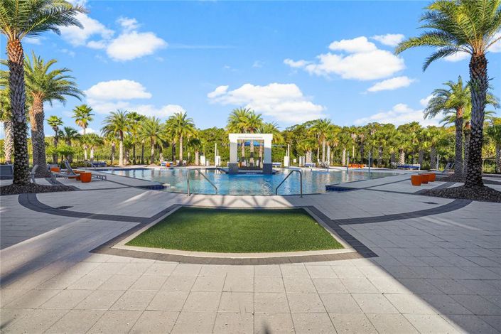 Image No.47-10 Bed Property for sale