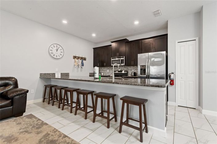 Image No.38-4 Bed Townhouse for sale