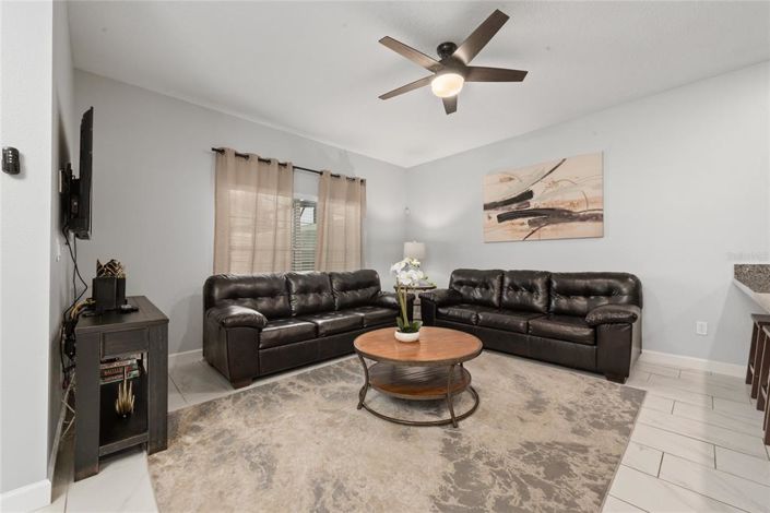 Image No.46-4 Bed Townhouse for sale