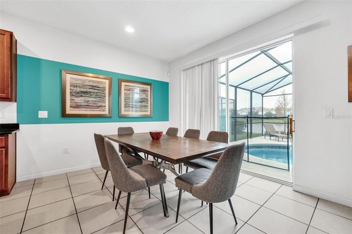 Image No.11-Propriété de 6 chambres à vendre à Kissimmee