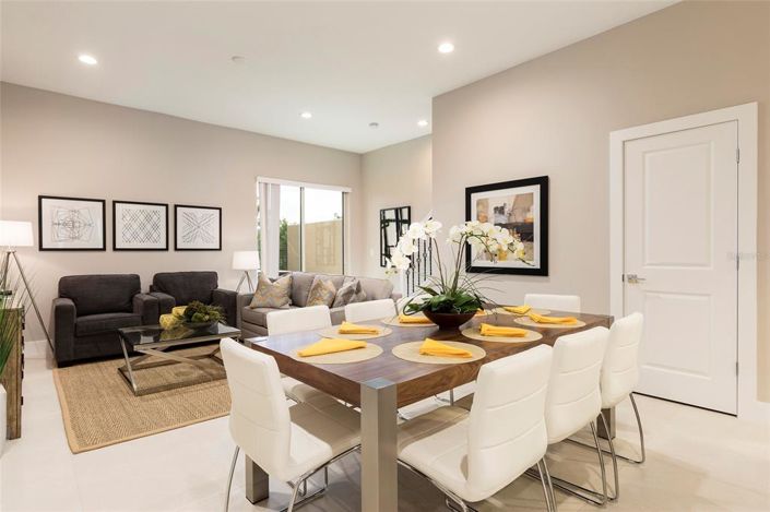 Image No.2-4 Bed Townhouse for sale