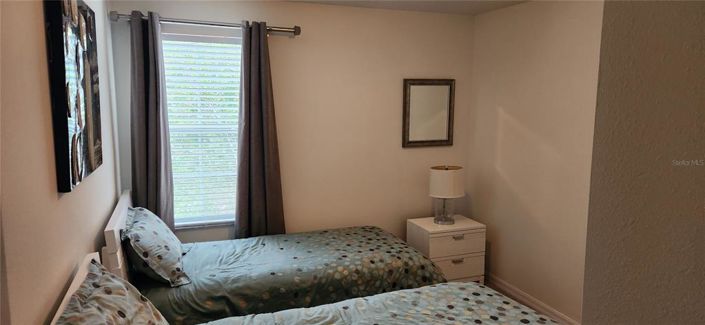 Image No.15-3 Bed Townhouse for sale