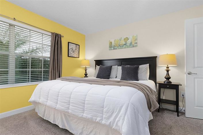 Image No.15-4 Bed Townhouse for sale