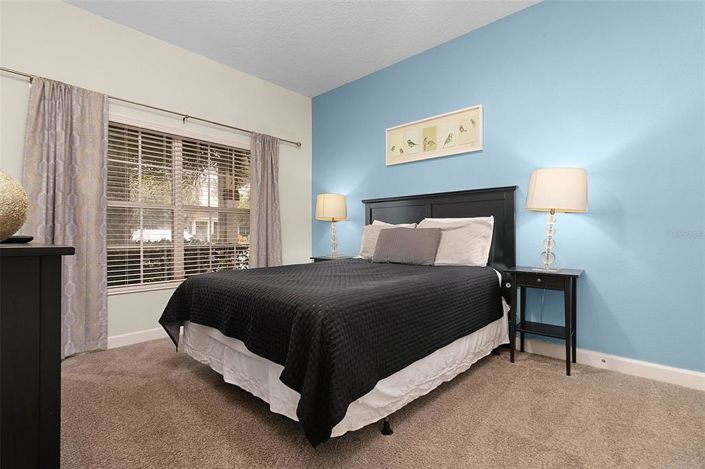 Image No.20-4 Bed Townhouse for sale