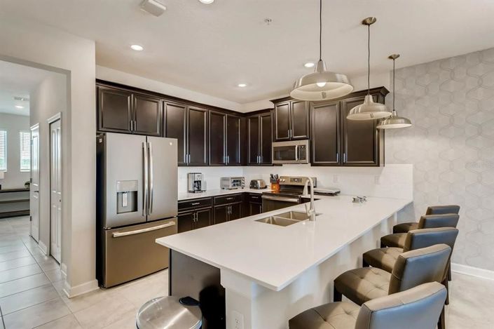 Image No.6-3 Bed Property for sale