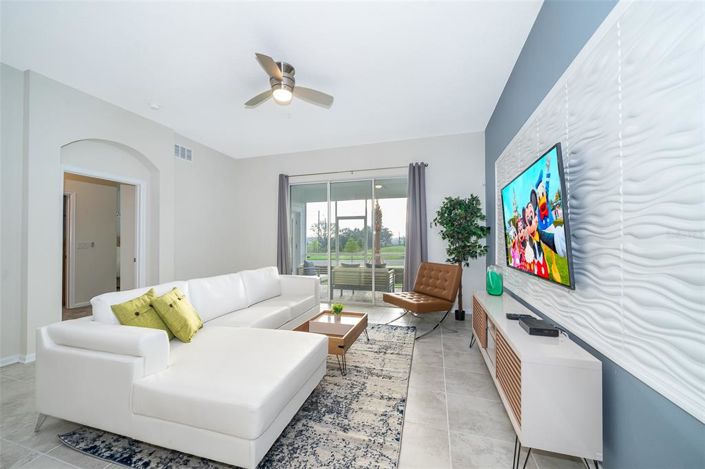 Image No.8-2 Bed Property for sale