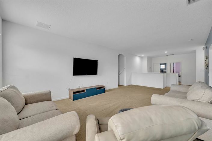 Image No.34-6 Bed Property for sale