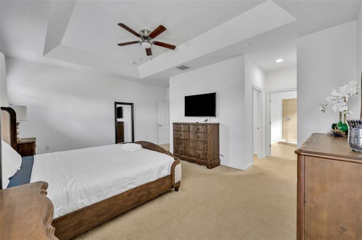 Image No.35-6 Bed Property for sale