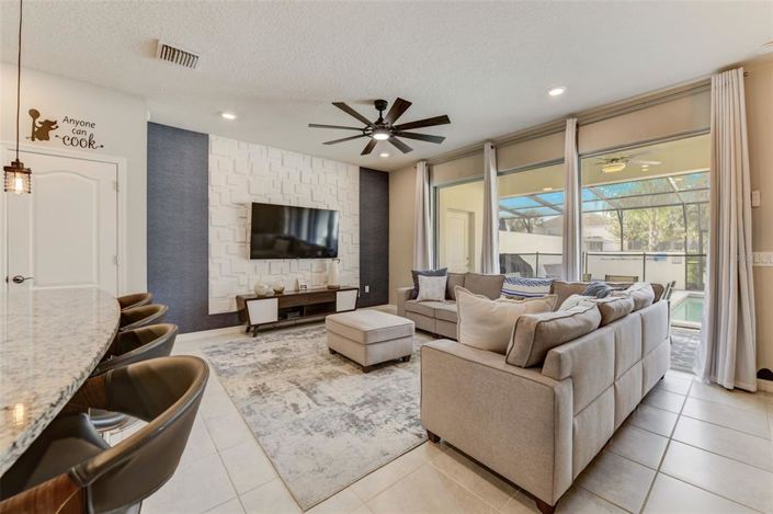 Image No.4-5 Bed Townhouse for sale