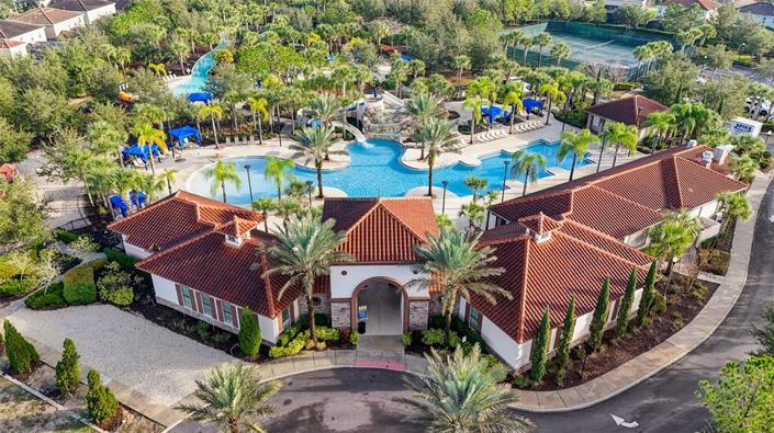 Image No.53-5 Bed Townhouse for sale