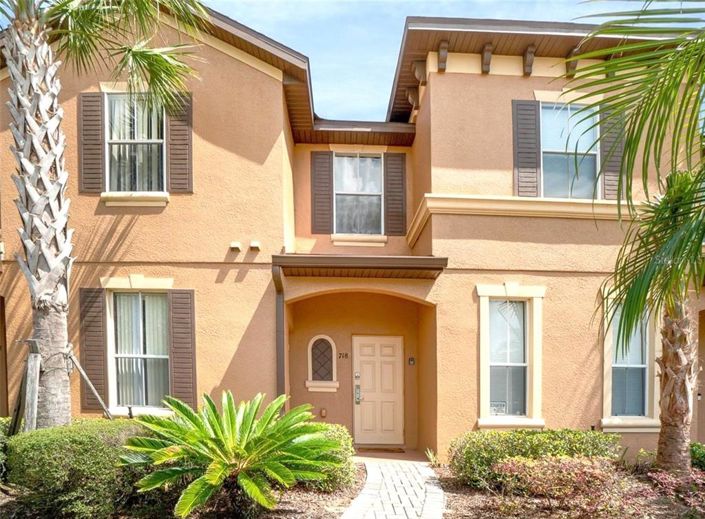 Image No.1-4 Bed Townhouse for sale