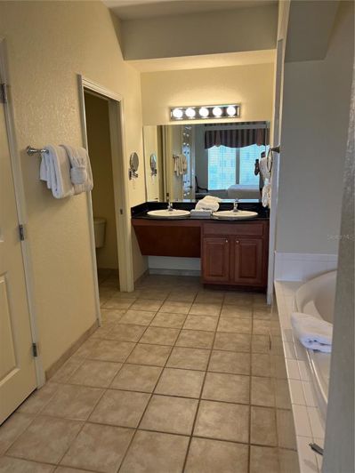 Image No.13-3 Bed Property for sale