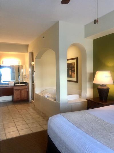 Image No.8-3 Bed Property for sale