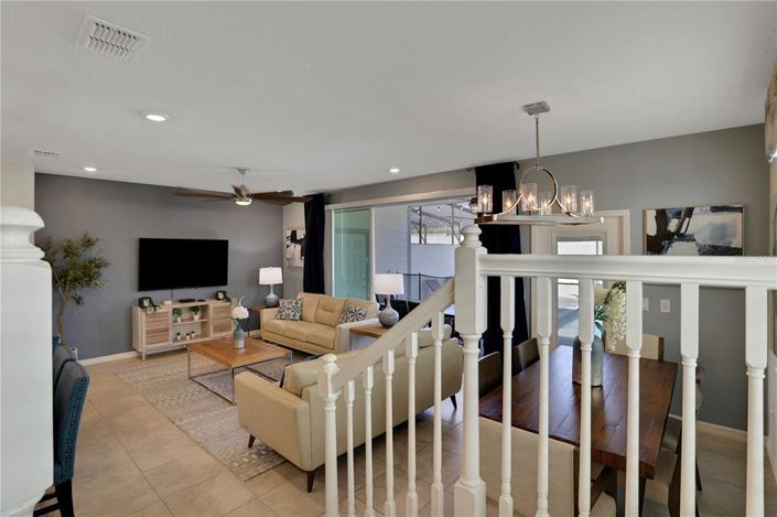 Image No.13-5 Bed Townhouse for sale