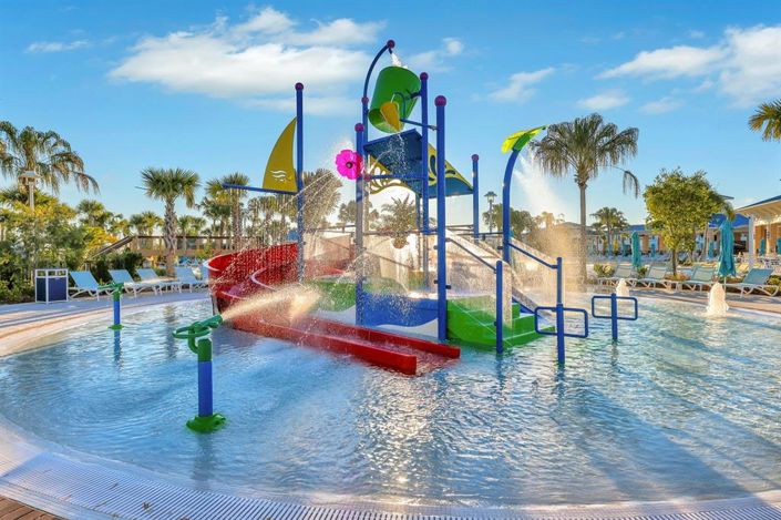 Image No.62-5 Bed Townhouse for sale