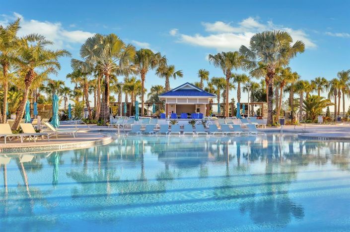 Image No.65-5 Bed Townhouse for sale