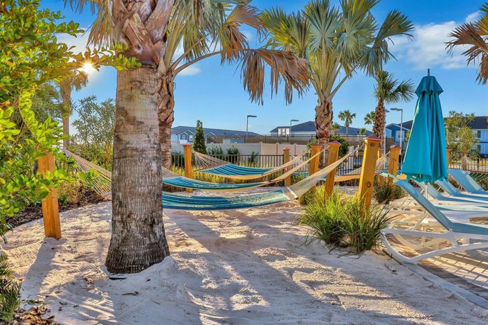 Image No.70-5 Bed Townhouse for sale