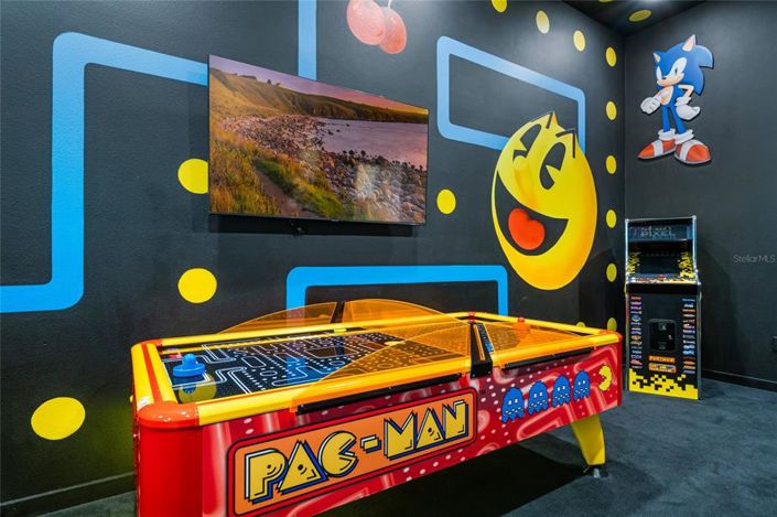 Image No.20-13 Bed Property for sale