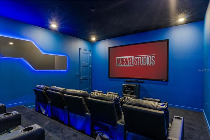 Image No.38-13 Bed Property for sale