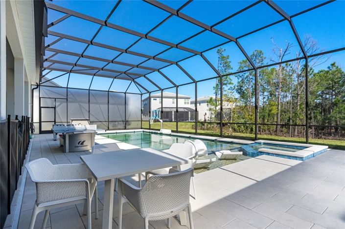 Image No.53-13 Bed Property for sale