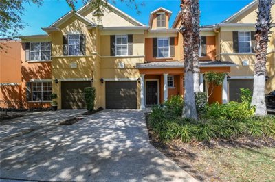 1 - Reunion, Townhouse