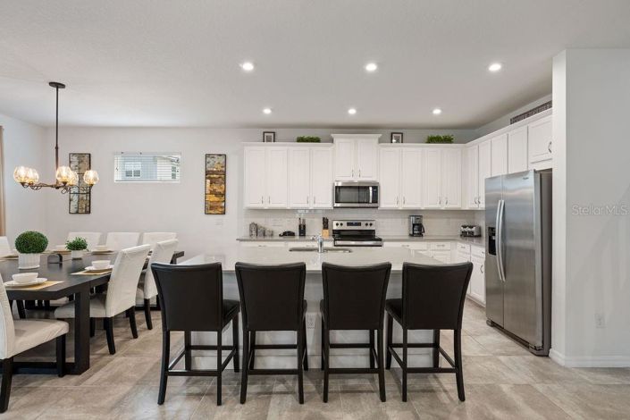 Image No.16-9 Bed Property for sale