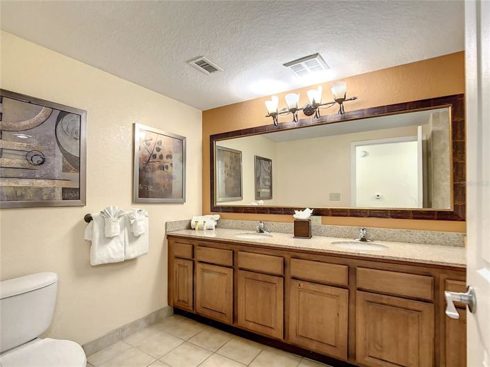 Image No.22-2 Bed Property for sale