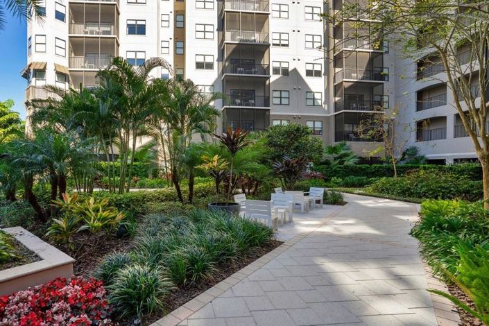 Image No.39-Propriété de 2 chambres à vendre à Winter Garden