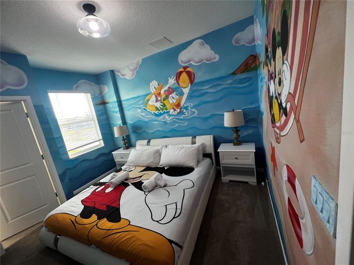 Image No.14-12 Bed Property for sale