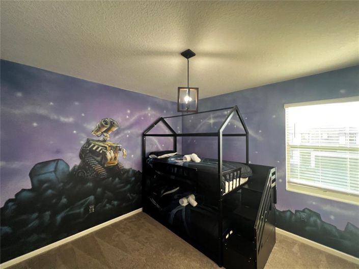 Image No.2-12 Bed Property for sale