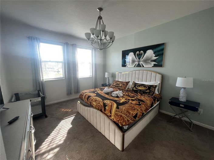 Image No.42-12 Bed Property for sale