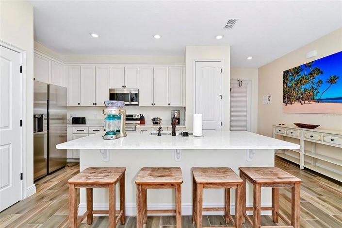 Image No.2-3 Bed Townhouse for sale