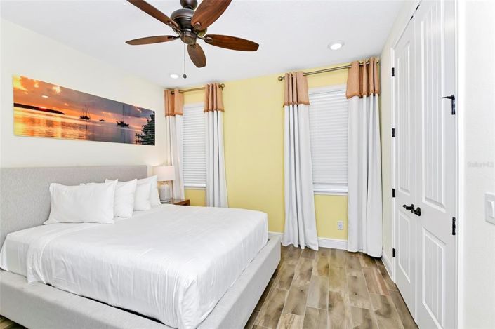 Image No.25-3 Bed Townhouse for sale