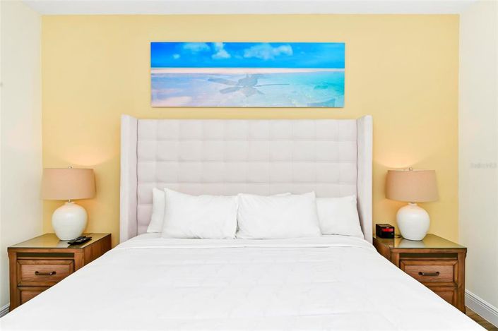 Image No.36-3 Bed Townhouse for sale