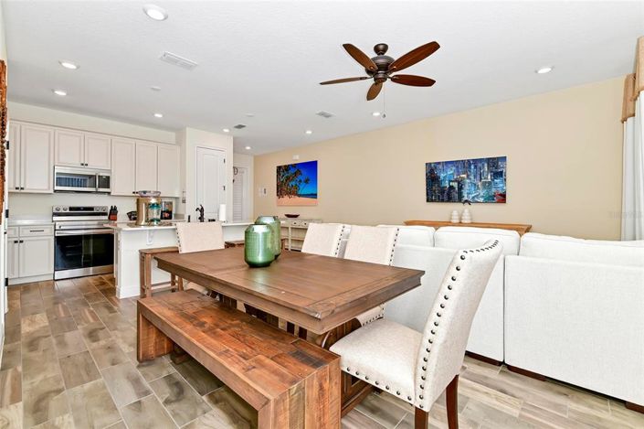 Image No.4-3 Bed Townhouse for sale