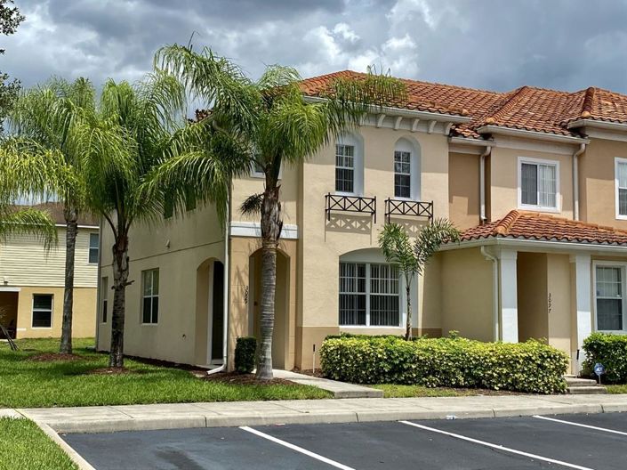 Image No.1-3 Bed Townhouse for sale