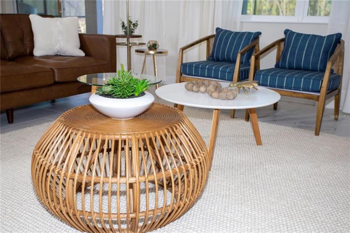 Image No.20-7 Bed Property for sale