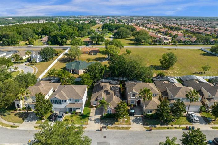 Image No.28-4 Bed Property for sale