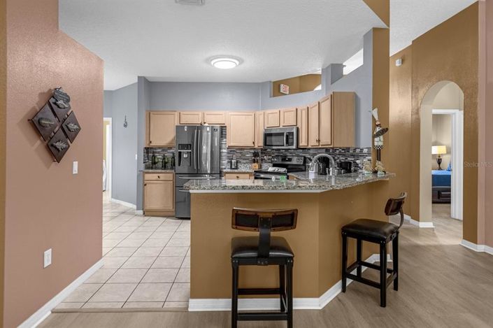 Image No.6-4 Bed Property for sale