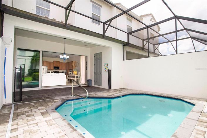 Image No.15-4 Bed Townhouse for sale