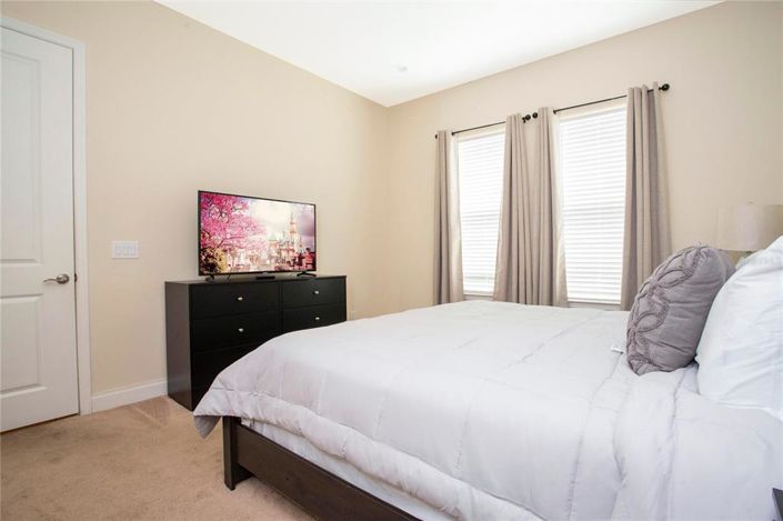 Image No.19-4 Bed Townhouse for sale