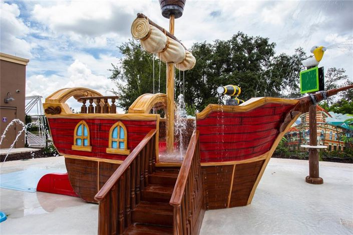 Image No.34-4 Bed Townhouse for sale