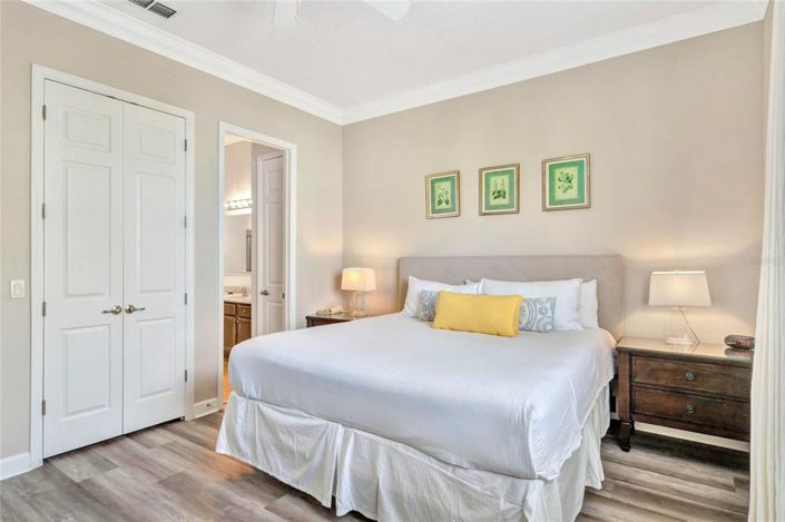 Image No.10-4 Bed Property for sale